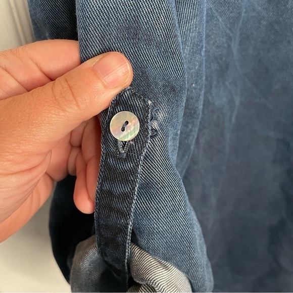 Soft Surroundings Denim Chambray Pullover Top M - Picture 5 of 7